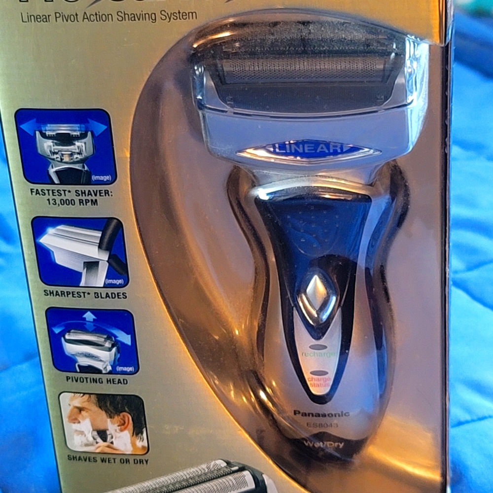 Panasonic Triple Blade Shaving System